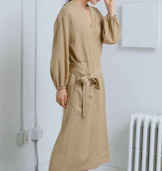 YUNE HO Tan  Isabella Collection Wrap Dress sz M - Picture 2 of 12